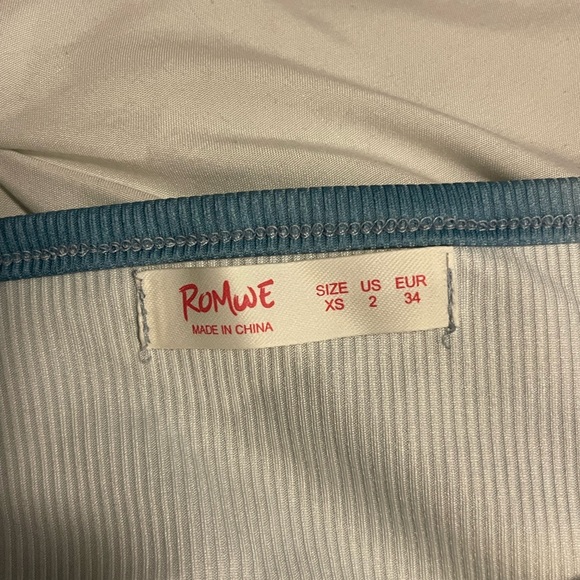 Cropped tank top - Picture 3 of 3